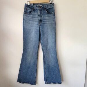 Levi’s Premium 70s High Rise Flare Jeans Women’s Size 27 Long Light Wash